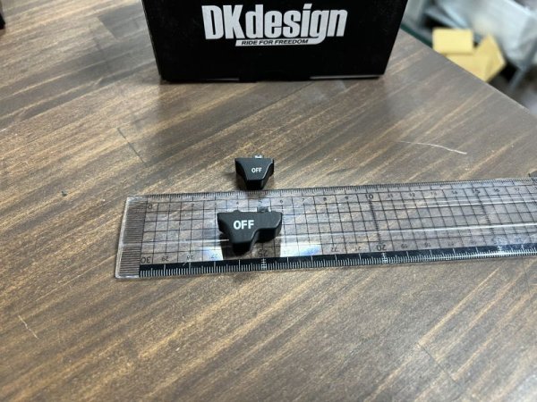 画像2: DKdesign BMW ウィンカースイッチオフセットノブ（G310取り付け不可） RnineT R18 R1250/1300GS S1000R/RR/XR等 (2)