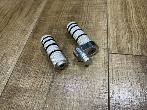 画像11: ★在庫処分★　BMW R18 【KAE-RU】ワイルドシフトチェンジペグ set (11)